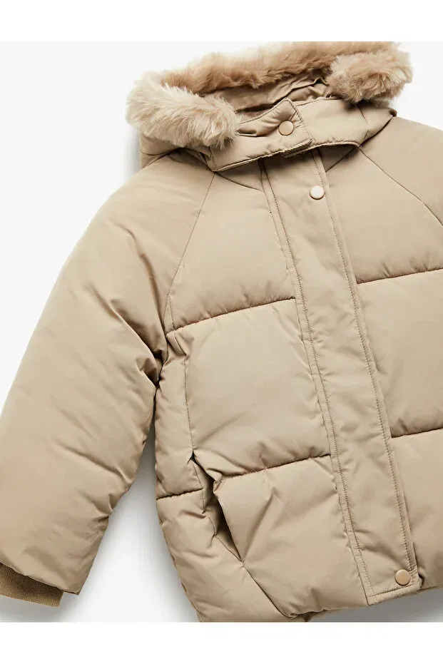 Детское зимнее пальто для девочек стеганое с капюшоном Koton, Beige — фото 3