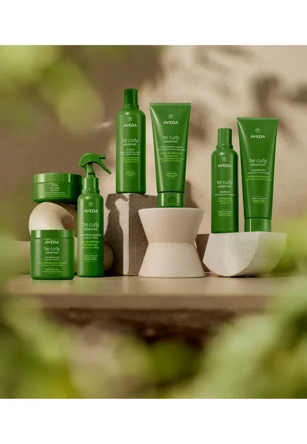 Праймер для кудрявых волос Be Curly Advanced Curl Perfecting Primer - сыворотка для волос 200 мл Aveda — фото 3