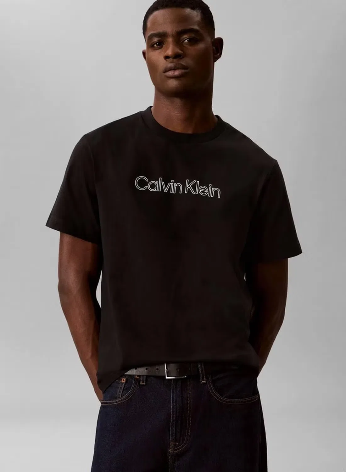 Футболка свободного кроя с принтом логотипа Calvin Klein, черный