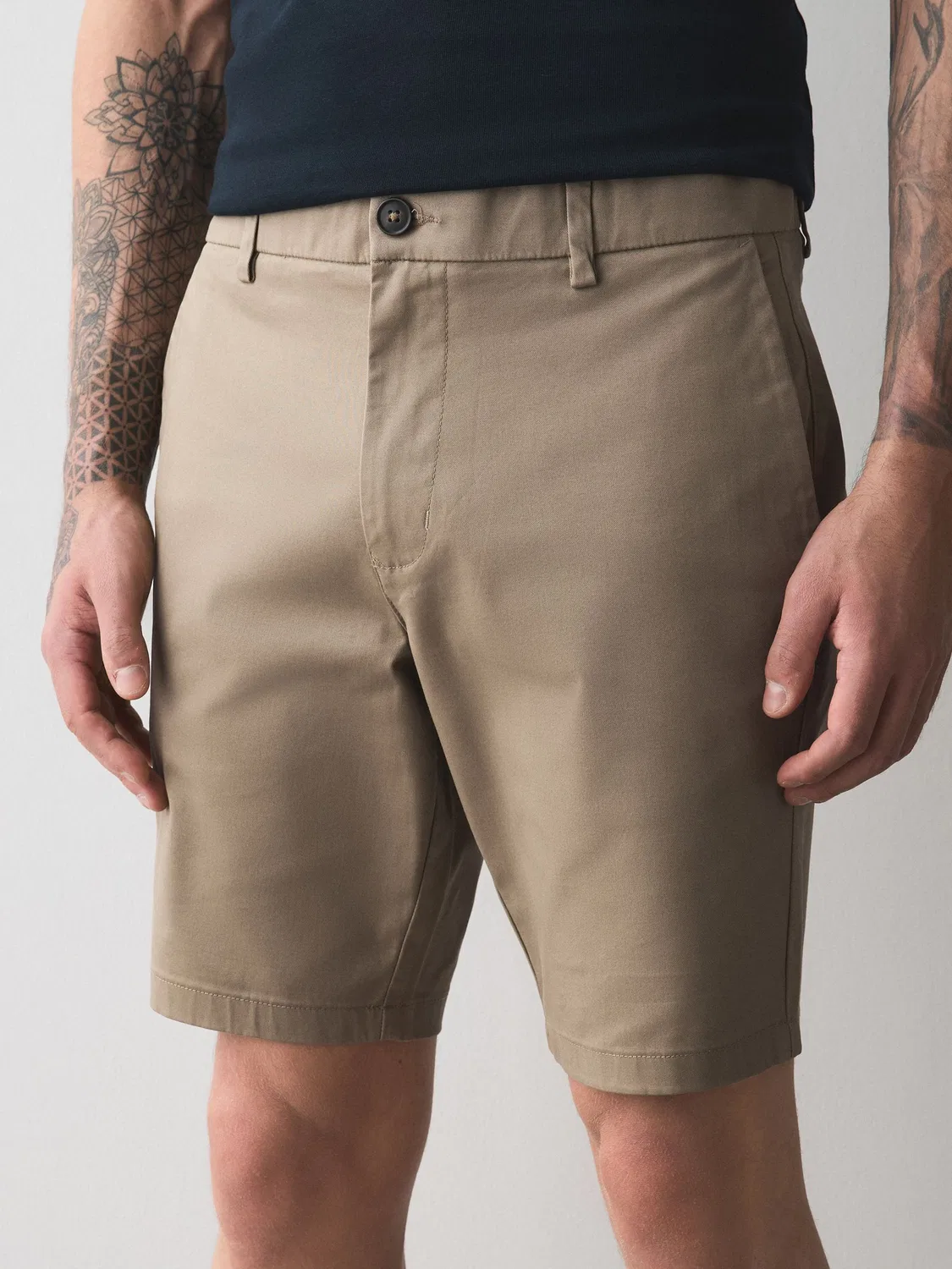Шорты чинос, узкие, Light Brown Next