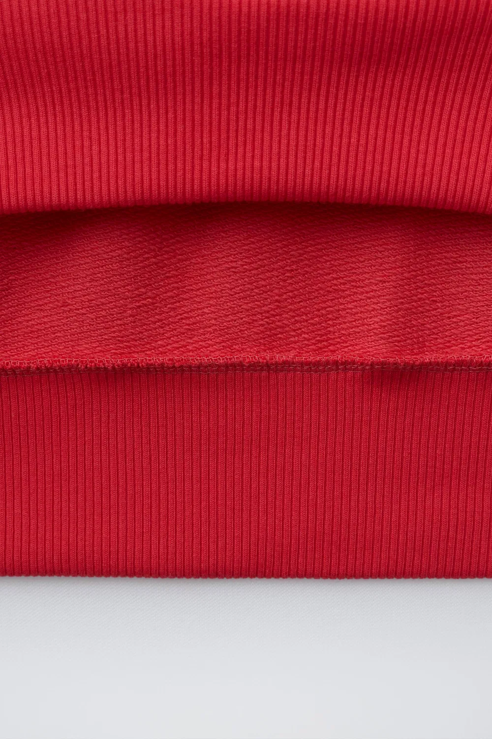 Толстовка «Кот в шляпе» по мотивам произведений Доктора Сьюсса ZARA, Red — фото 4