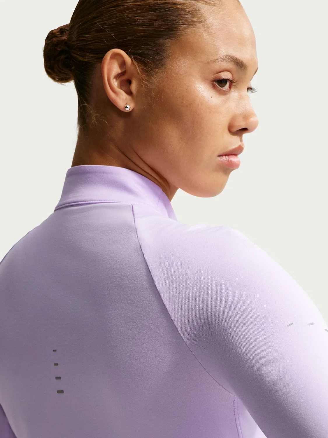 Беговая куртка Swift Dri-FIT UV Nike, фиолетовый — фото 4