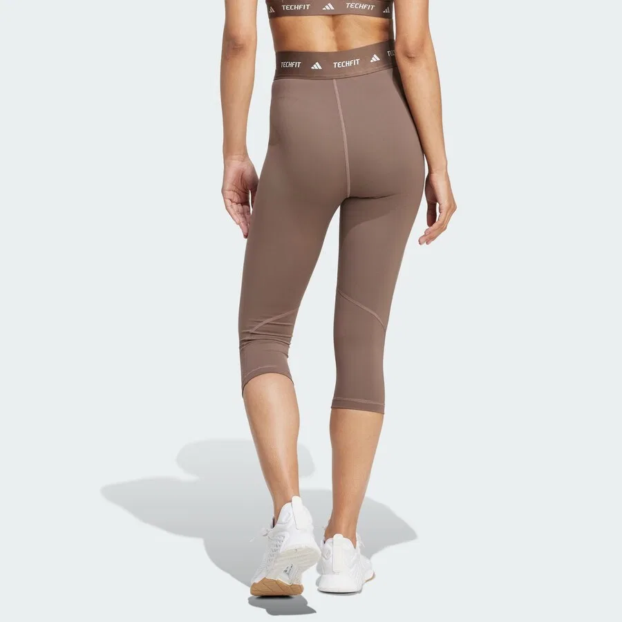 Спортивные брюки-скинни ADIDAS PERFORMANCE 'TECHFIT Capri' в цвете Umbra — фото 3