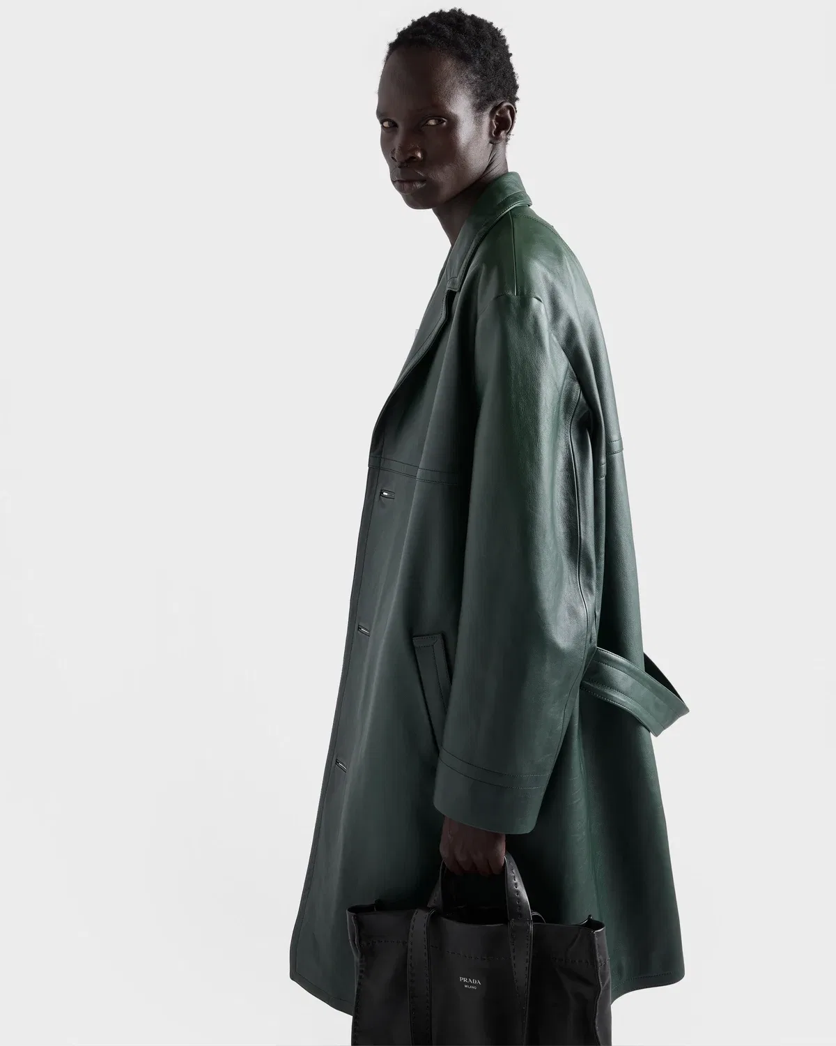 Кожаное пальто с центральной застежкой на пуговицы, Prada, зеленый — фото 4