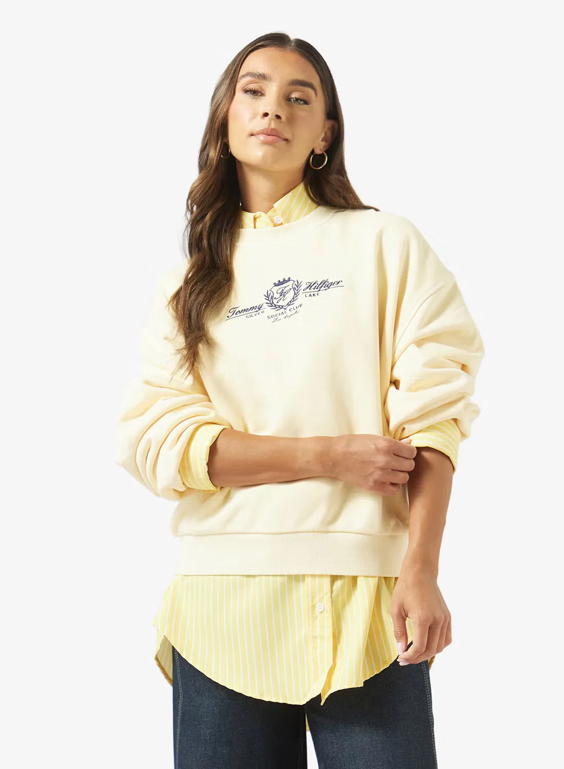 Свитшот с вышивкой герба relaxed Tommy Hilfiger, айвори