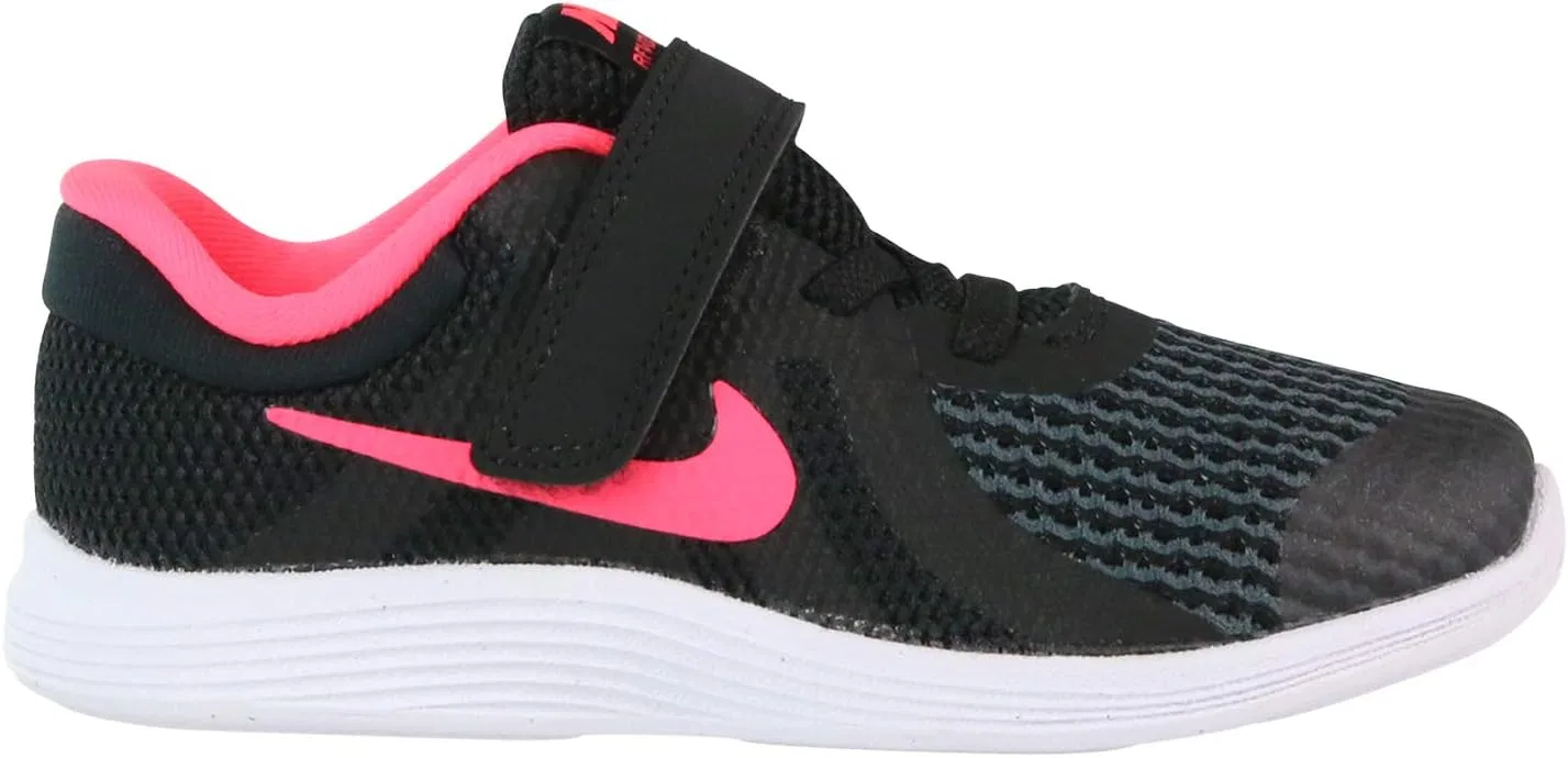 Детские кроссовки для девочек с шнуровкой Nike Kid's Revolution 4 Running Shoe Nike, Black/Racer Pink White