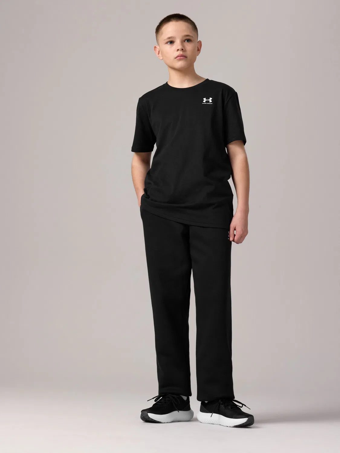 Футболка Sportstyle с коротким рукавом Under Armour, черный — фото 3