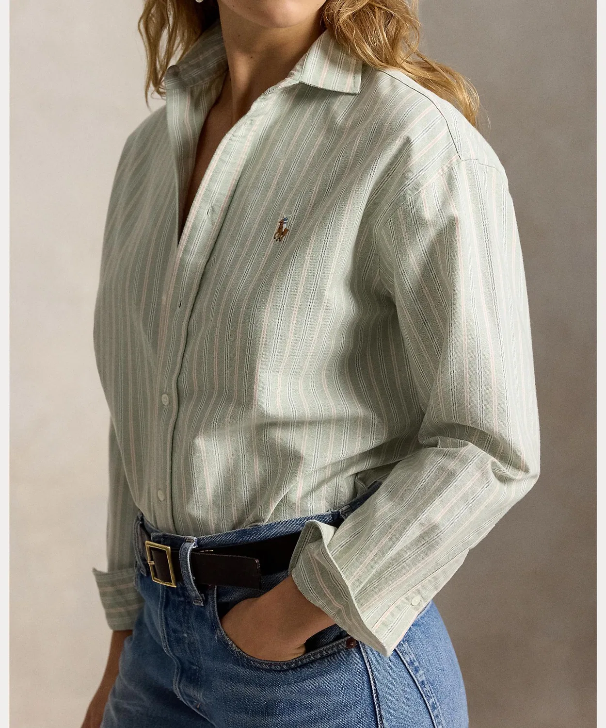 Женская рубашка свободного кроя из хлопка оксфорд с длинным рукавомRelaxed Fit Cotton Oxford Shirt POLO RALPH LAUREN, Зеленый — фото 4
