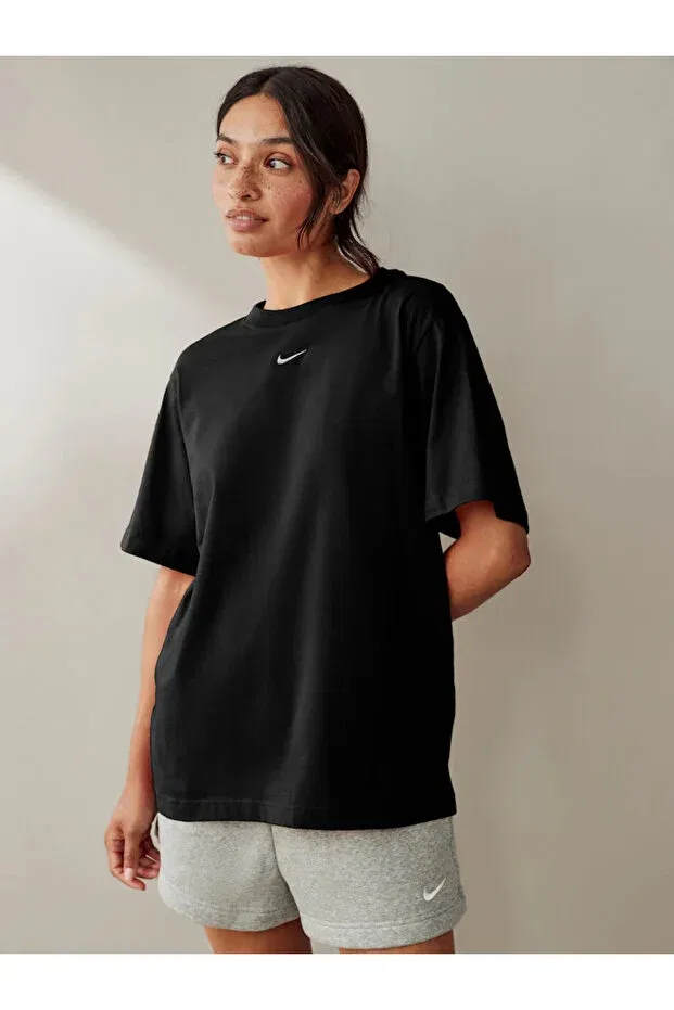 Женская футболка свободного кроя Nike, Black