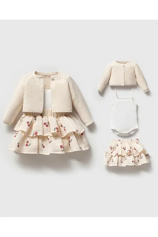 Детский комплект для девочек с цветочным принтом Cherry on top bolero and muslin ruffle skirt 3-piece baby girl set Mert Baby, Nude Color — фото 2