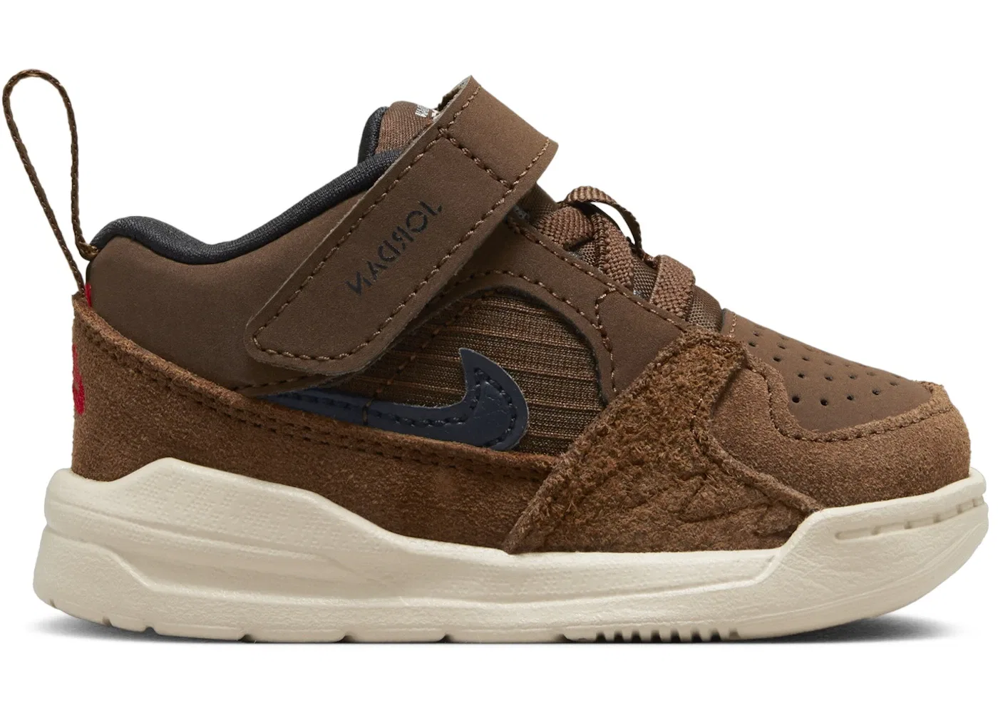 Детские кроссовки повседневные Jordan Stadium 90 Jordan, Cacao Wow Black University Red Sanddrift
