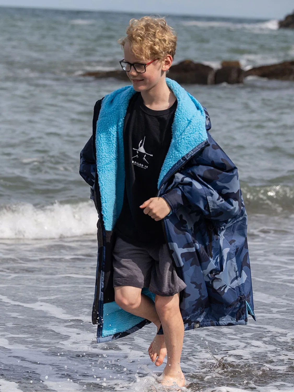 Переодевальный халат dryrobe Advance Kids, синий — фото 2