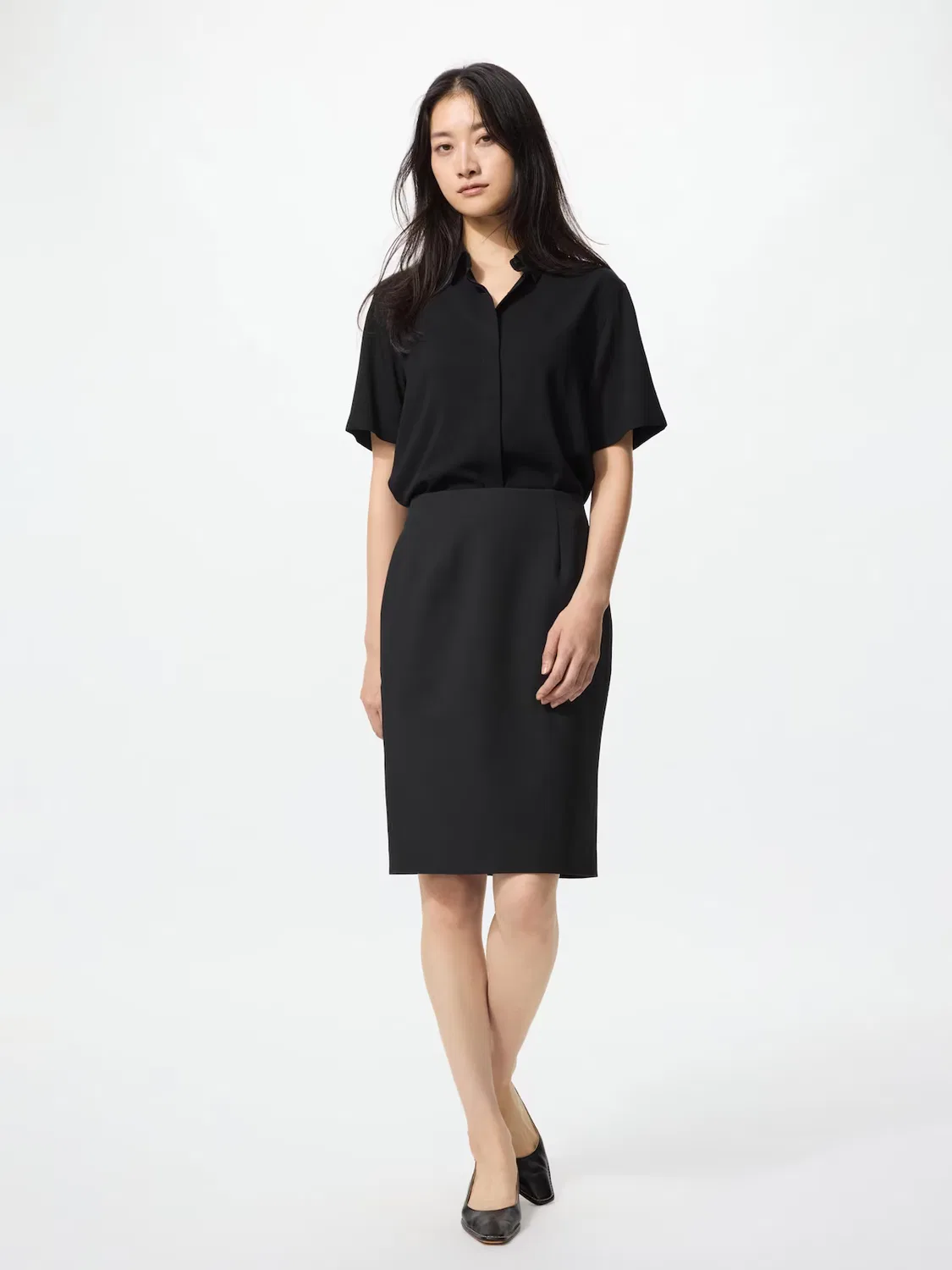 Юбка Uniqlo, миди, черный