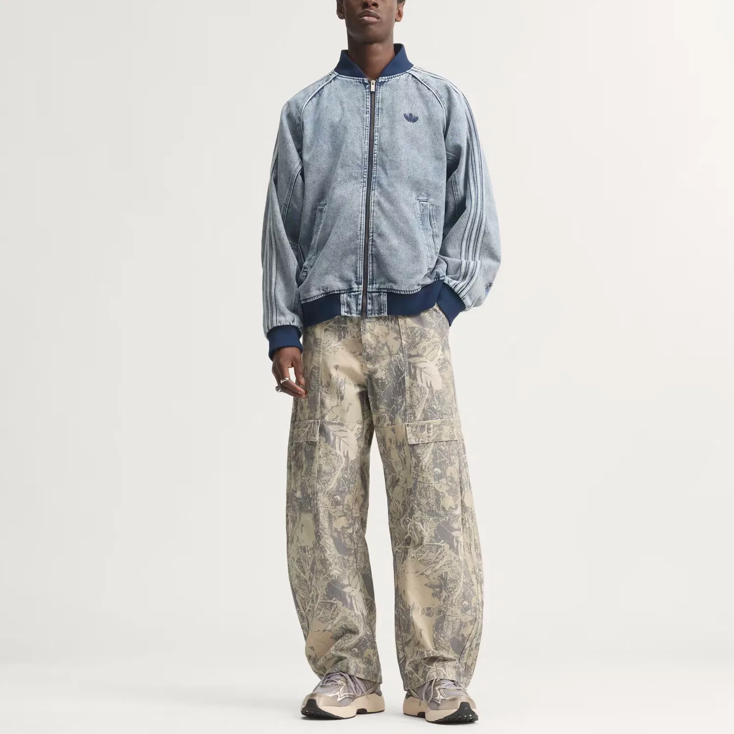 Мужская джинсовая куртка с бейсбольным воротником Adidas Originals, Gray — фото 4
