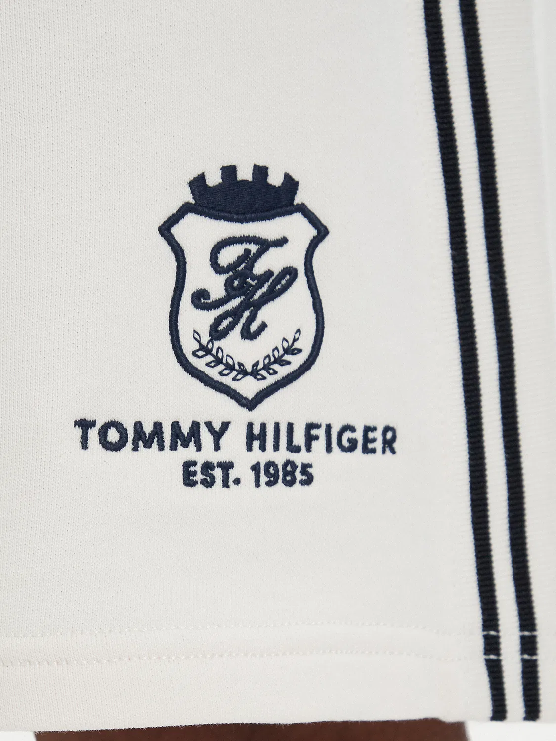 Мужские спортивные шорты свободного кроя Crest Embroidery Tommy Hilfiger, светло-бежевый — фото 4