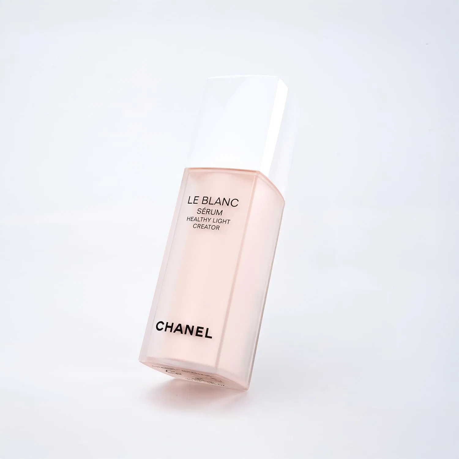 Сыворотка Chanel — Осветляющая Le Blanc Serum HLCS, 30 мл — фото 3