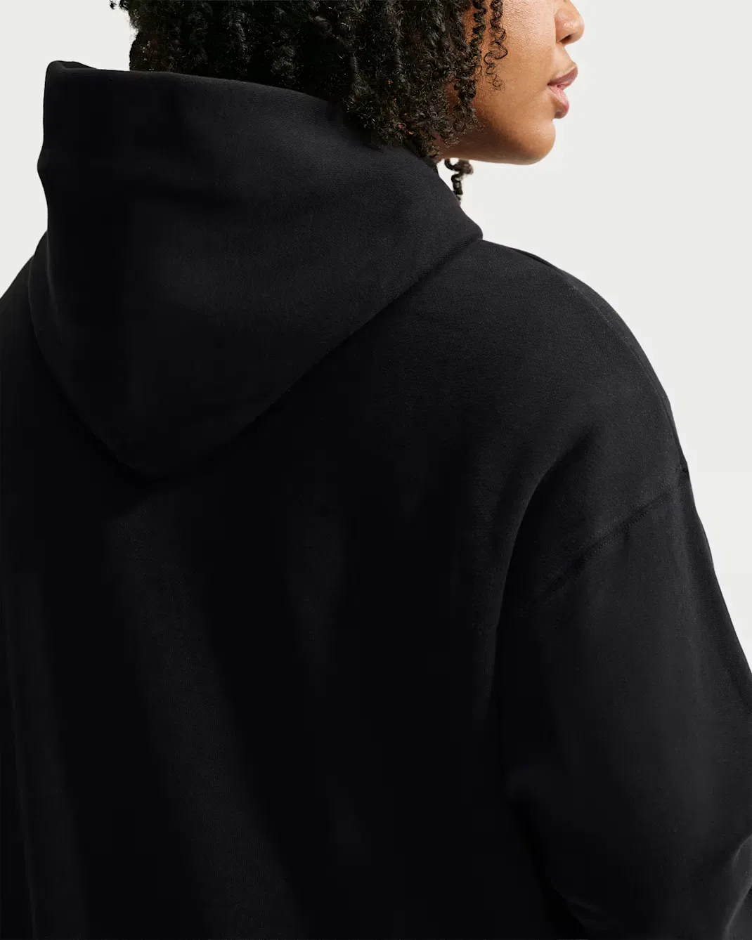 Женская объемная толстовка с логотипом Nike Studio Fleece Medium Weight, Total Black/White — фото 2