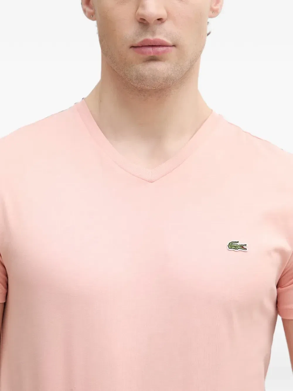 Футболка с V-образным вырезом и нашивкой-логотипом Lacoste, розовый — фото 4