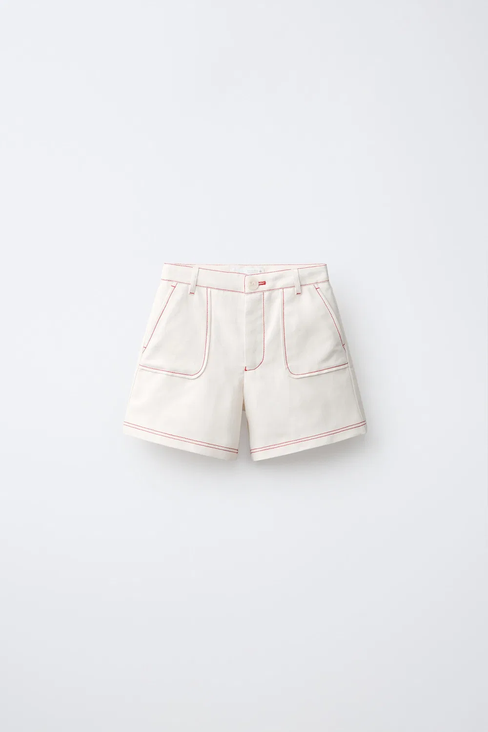 Бермудские шорты с красной строчкой. ZARA, Ecru