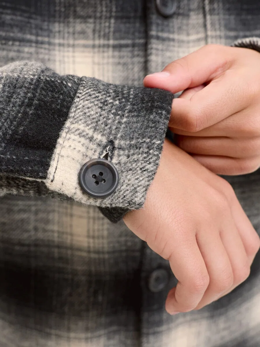 Детская куртка Jack & Jones Junior Regular fit Between-Season Jacket в цвете антрацит — фото 4