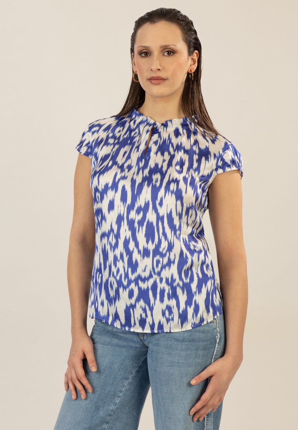 

Блуза Apart, цвет Royalblau Creme