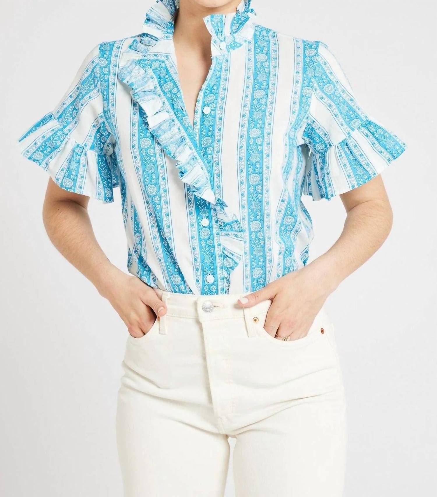 

Ванесса Топ в Aqua Jaipur MILLE