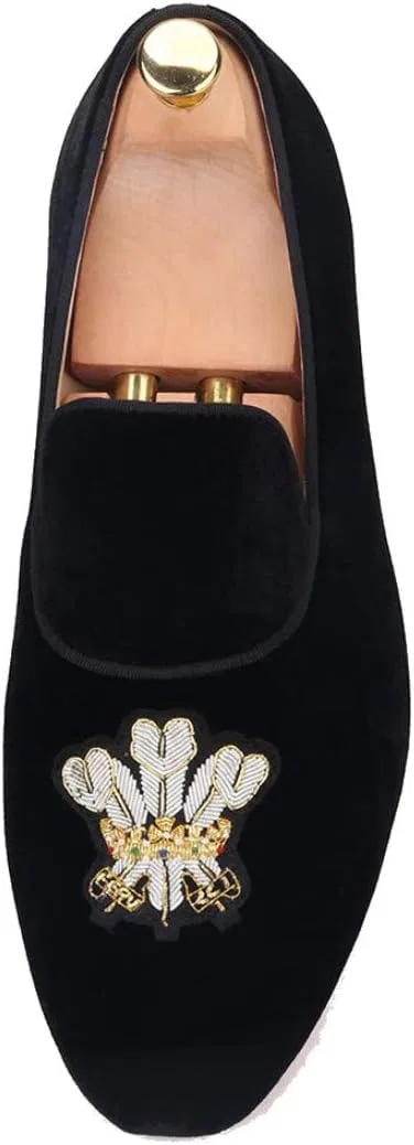 Лоферы FERUCCI Black Velvet Loafer с вышивкой, черный
