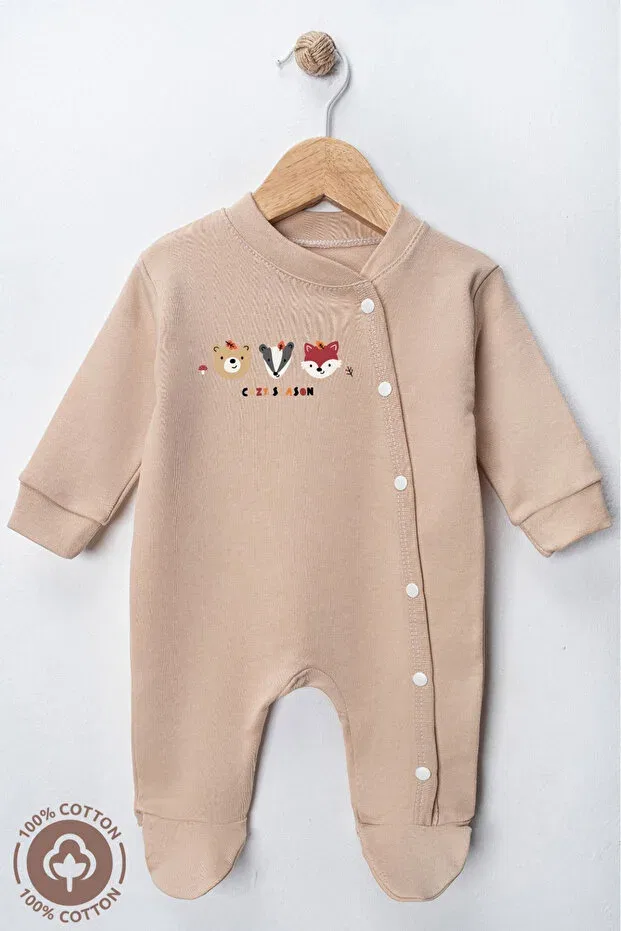 Детский комбинезон с принтом Unisex cozy season printed 0-6 months combed organic cotton baby romper with booties Miniel, Beige — фото 3
