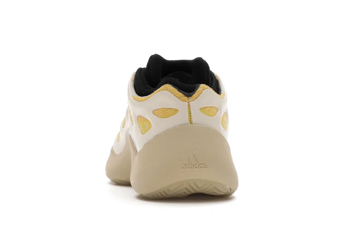 Детские кроссовки с сетчатым верхом Adidas Yeezy 700 V3, Safflower — фото 4