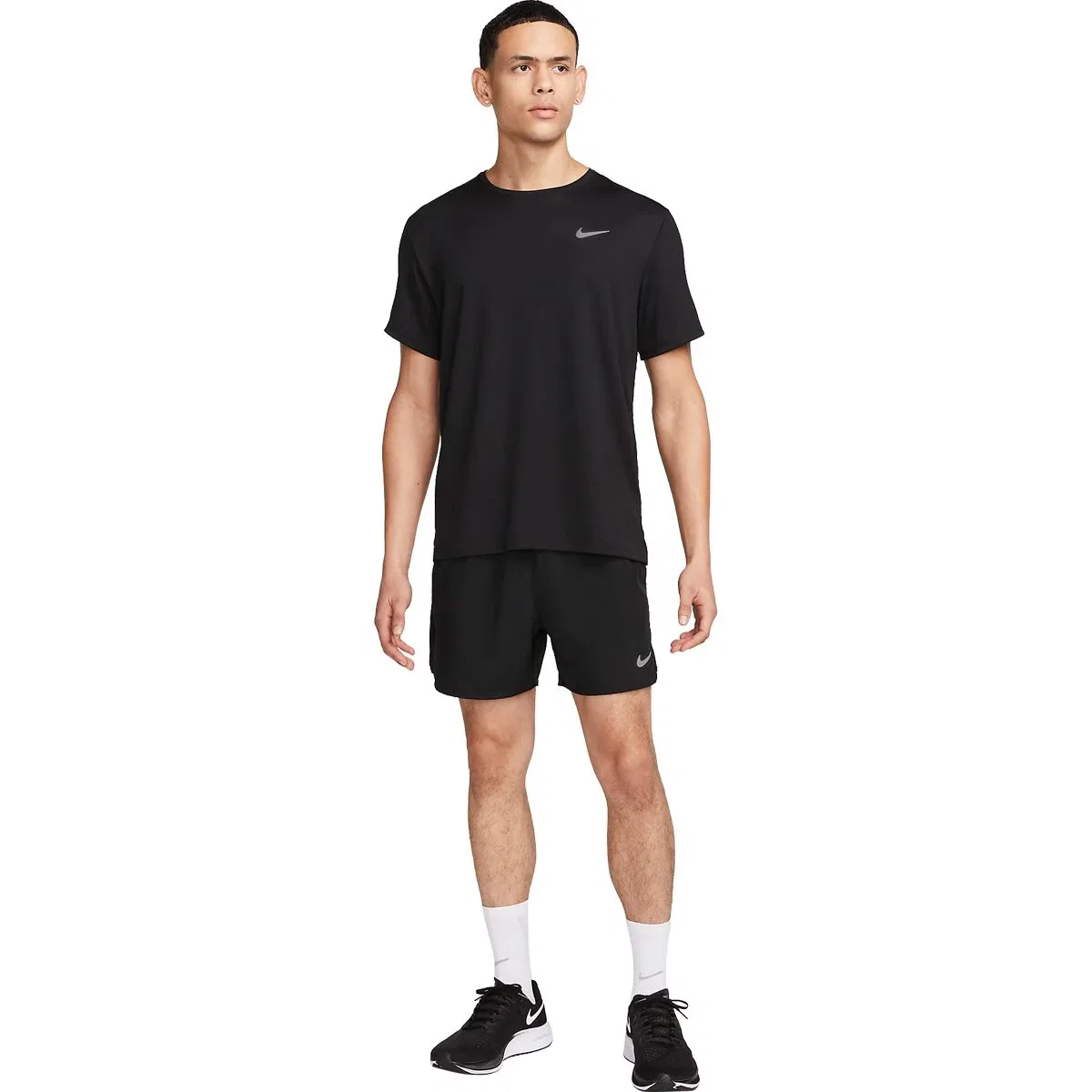 Мужская футболка Nike Dri-FIT UV Miler, Black Reflective Silv — фото 3