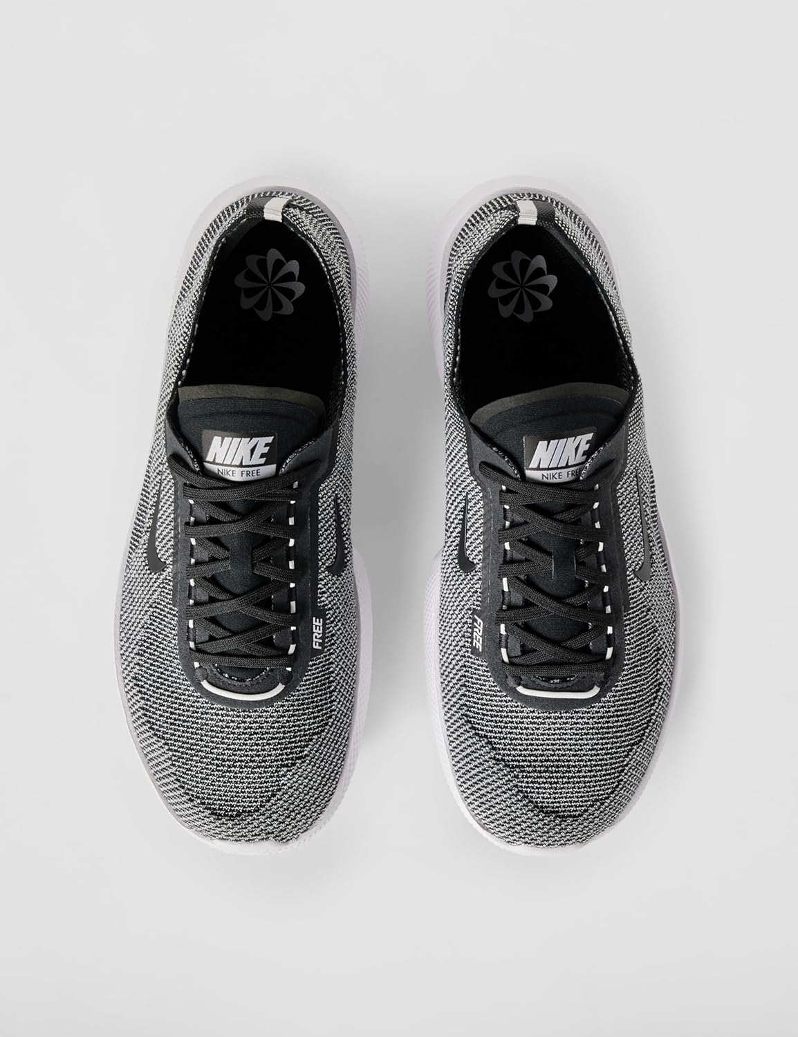 Мужские тренировочные/спортивные кроссовки Nike Free 2025, белый/черный — фото 4