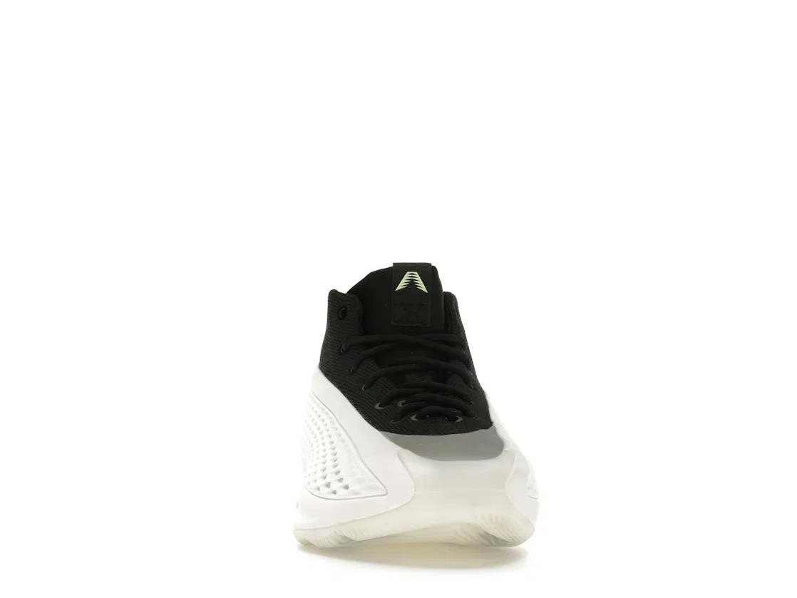 Детские кроссовки для баскетбола с амортизацией Adidas AE 1, Cloud White/Core Black/Green Spark — фото 2