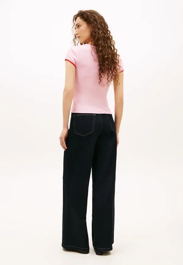 Футболка с принтом, хлопок, Graphic slim crew neck t-shirt, Tommy Hilfiger, bonita pink, розовый — фото 3