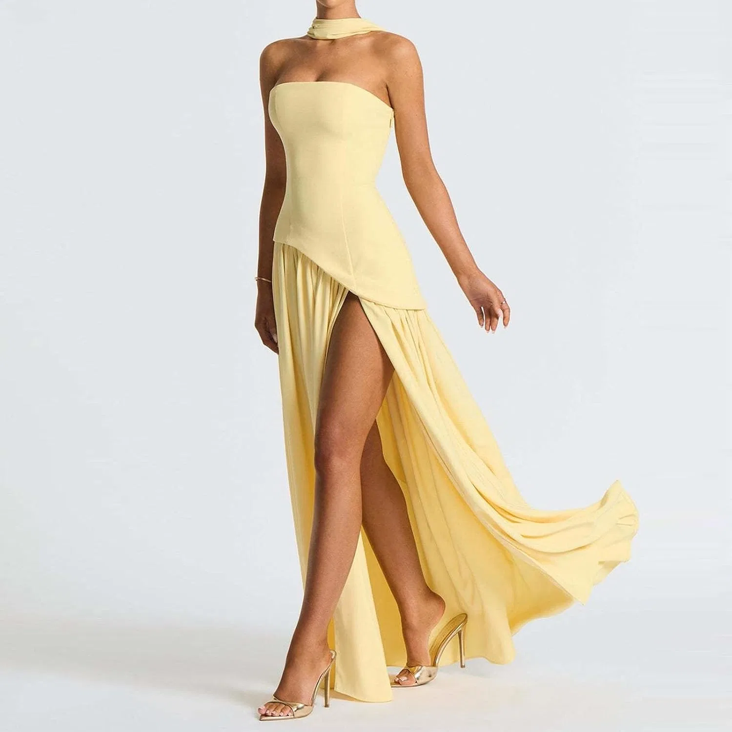Женское вечернее платье из атласа с запахом, модель Elegant Satin Halter Gown, жёлтый — фото 2