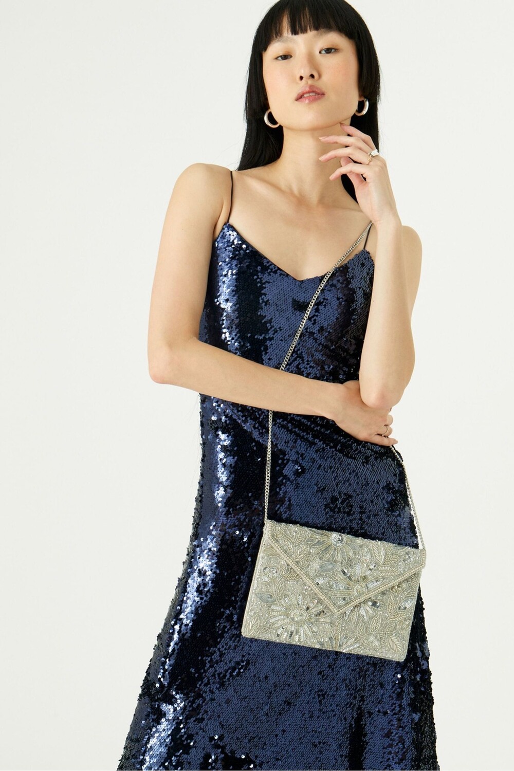 

Клатч Тара Accessorize, серебряный