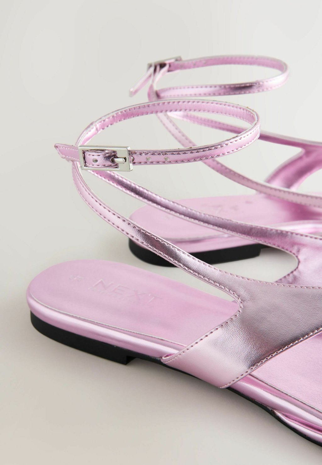 Сандалии с Т-образной застежкой REGULAR FIT-FOREVER COMFORT STRAPPY ANKLE TOE THONG - Pool slides Next, розовый — фото 4