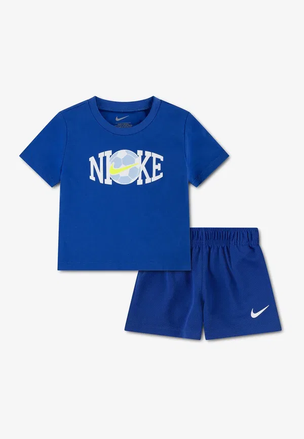 Комплект футболка и шорты из джерси Nike Sportswear