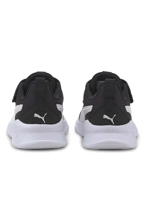 Детские спортивные кроссовки для мальчиков с шнуровкой Anzarun lite ac inf Puma, Black-White — фото 4