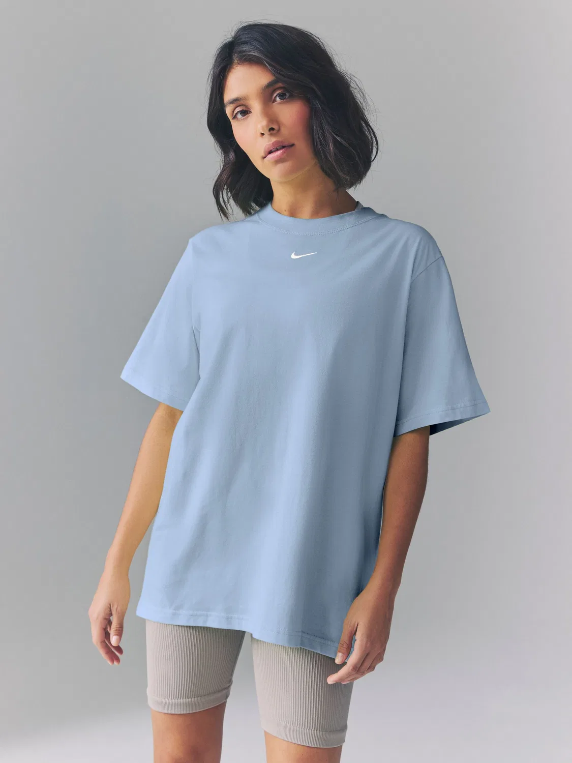 Футболка оверсайз Nike Sportswear Essential, Hydrogen Blue