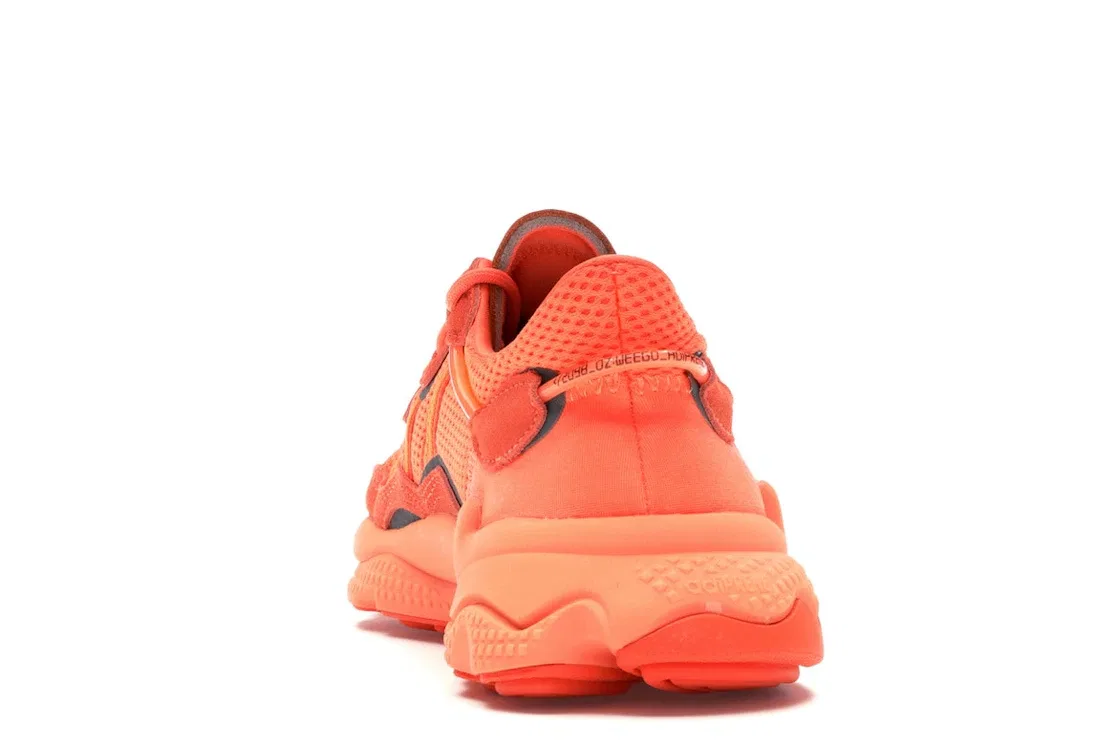 Детские кроссовки Lifestyle Adidas Ozweego, Hi-Res Coral/Semi Coral/Solar Orange — фото 4