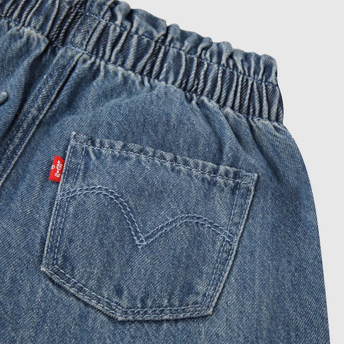Комплект из топа с кокеткой и брюк-баллонов для девочек 4-6 лет Levi's, Bauhaus Blues - Blue — фото 4