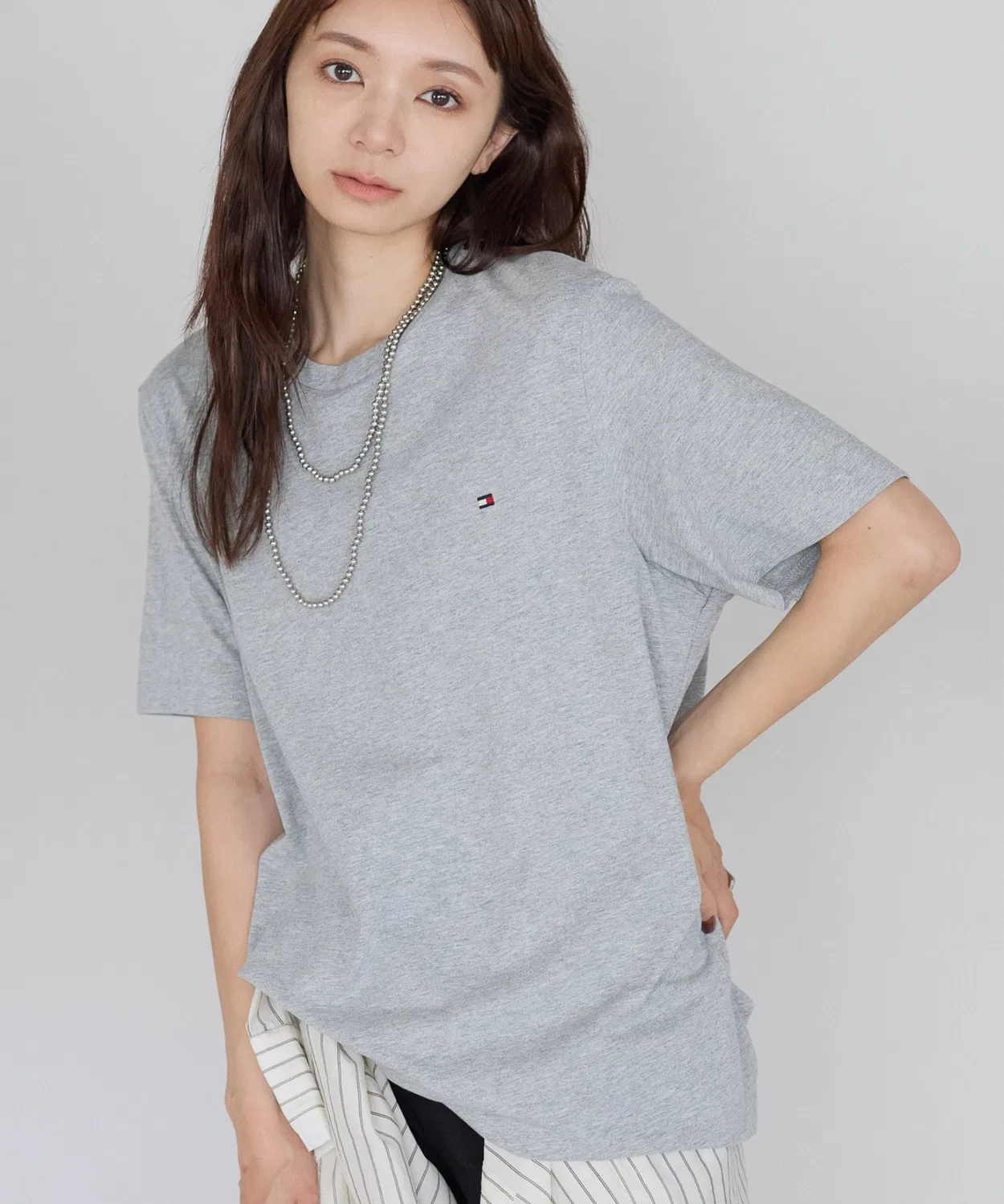 Унисекс футболка с вышивкой флага Oversize Core Flag Tee TOMMY HILFIGER, Серый