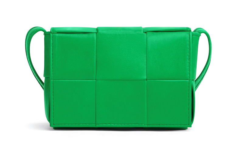

Bottega Veneta Маленький квадратный клатч из телячьей кожи с мелким тиснением