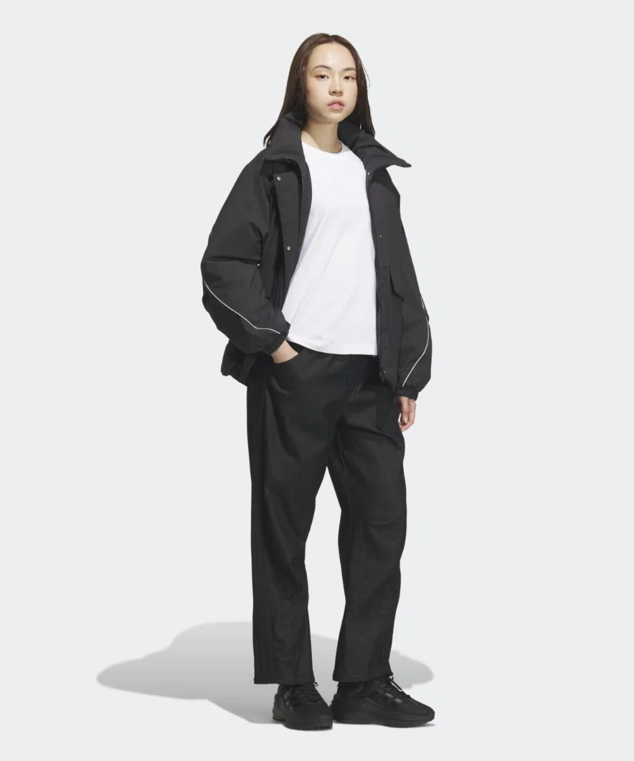 Женская куртка свободного кроя STADIUM CHROME Падд Мид JK Adidas, Black — фото 3