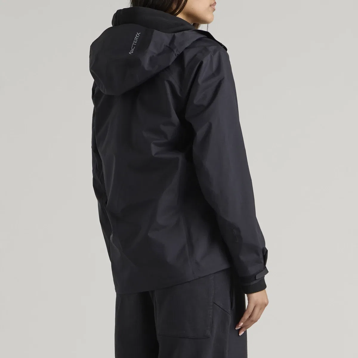 Женская куртка Beta Arcteryx, Black — фото 3