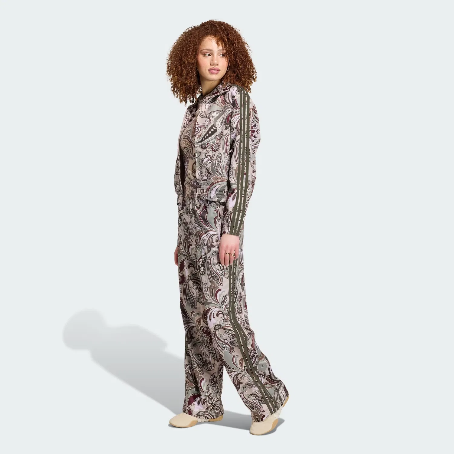 Женская олимпийка свободного кроя Firebird Satin Liberty London Adidas Originals, мультиколор/wonder taupe — фото 3