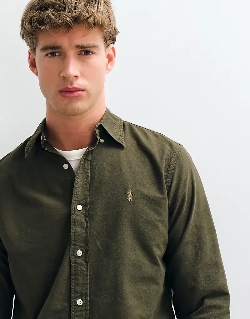 Рубашка-оксфорд Polo Ralph Lauren с логотипом Icon, приталенного кроя, окрашенная в темно-зеленый цвет — фото 2