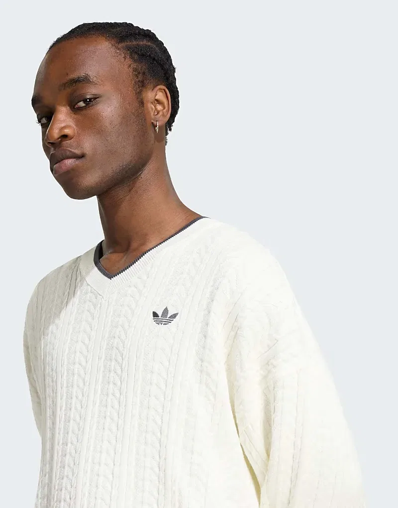 Свитшот Adidas Originals с круглым вырезом и косами, облачно-белый — фото 3