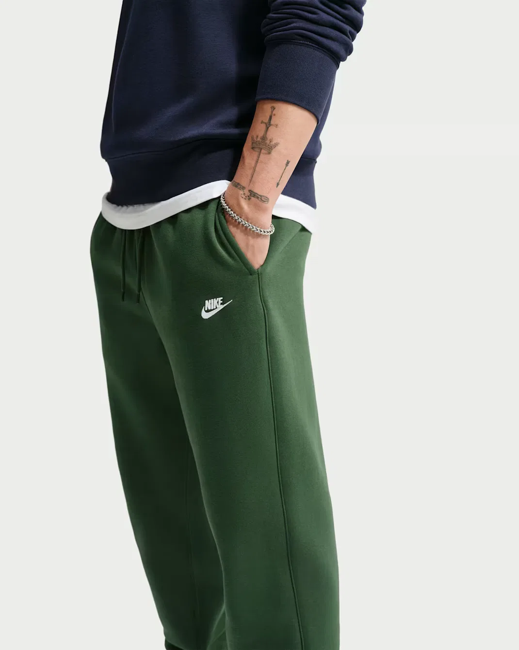 Мужские спортивные штаны Nike Sportswear Club, Fir/Fir/White — фото 4