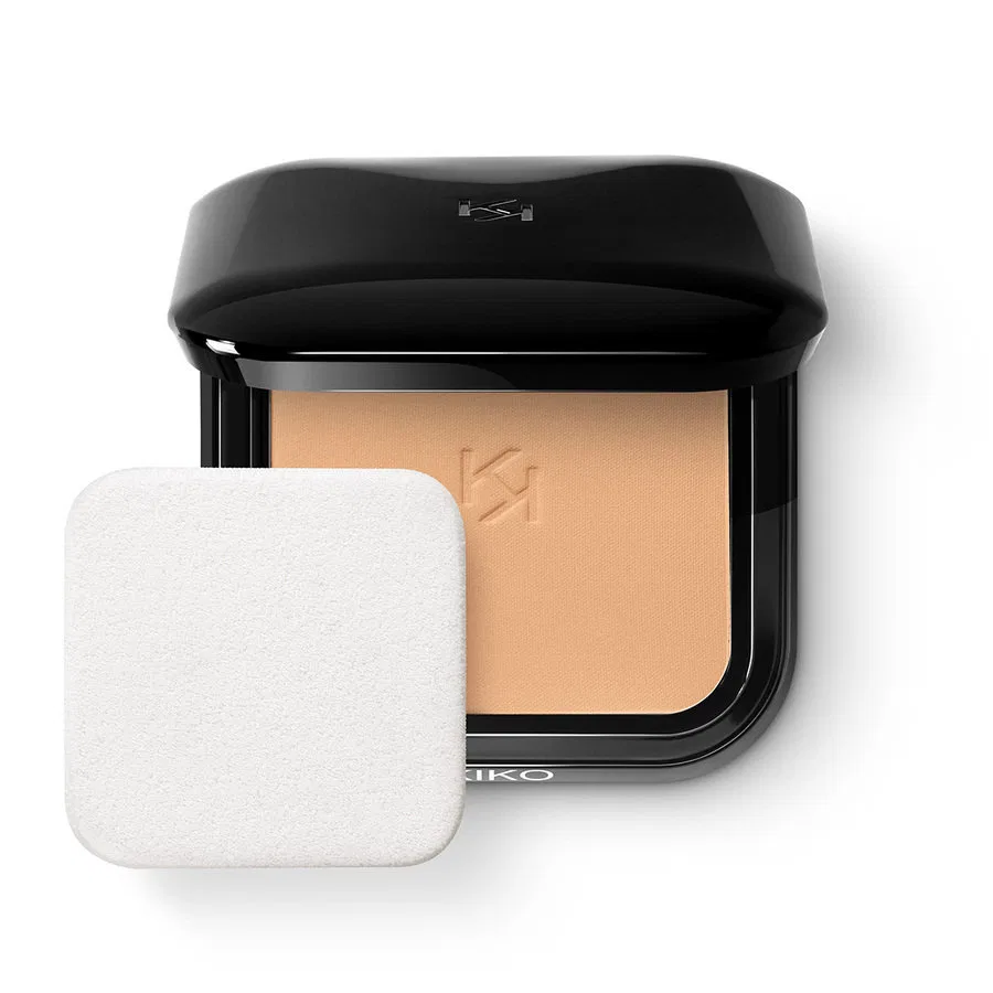 Компактная пудра-основа Full Coverage Blurring Powder Foundation 30 Sand KIKO Milano